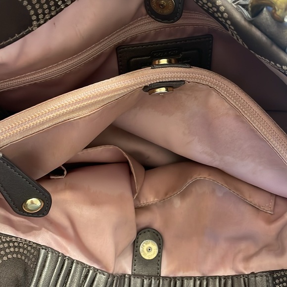 Beautiful Chocolate Brown Coach Purse - Picture 16 of 17